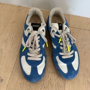 Verbenas Blue and White Sneakers